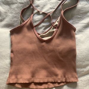 Rip crop tank top size XS. Vuori